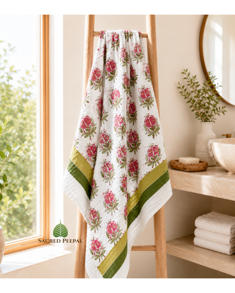 Anar Bloom Cotton Waffle Bath Towel – 30 × 60 Inches